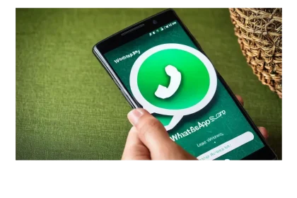 How to scan the WhatsApp Web QR code? In this article, you'll learn the easy steps to connect to WhatsApp Web from your mobile device. Discover how to do it in just 2 minutes!